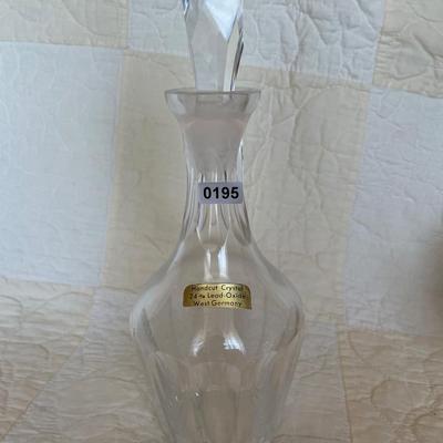 Handcut crystal decanter