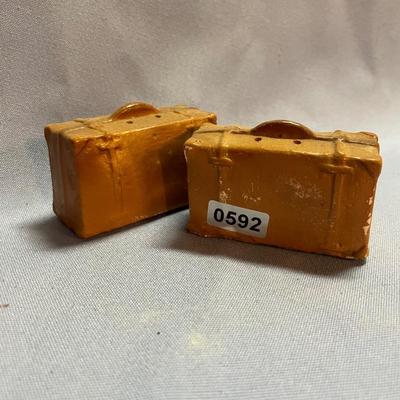 Suitcase salt & pepper shakers