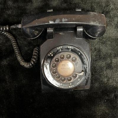 Vintage black rotary dial phone
