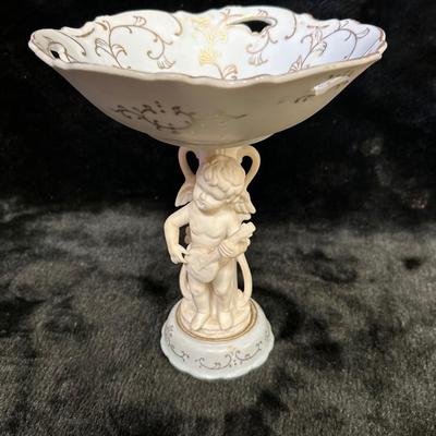Vintage Ardalt Lenwile cherub with mandoline pedestal