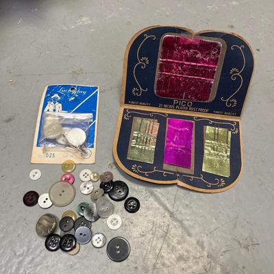 Vintage sewing lot