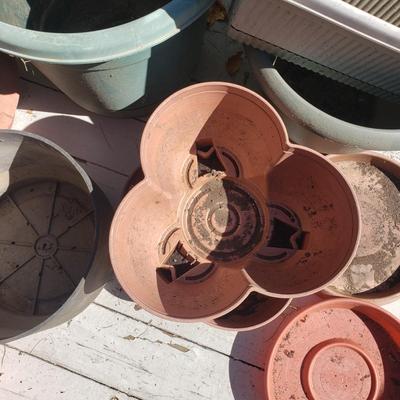 Large Lot of Plastic Pots, Trays, Water Can and Water Bulbs (D-KD)