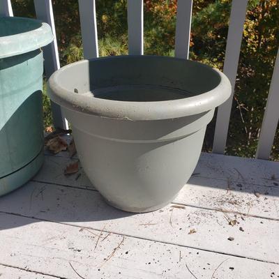 Large Lot of Plastic Pots, Trays, Water Can and Water Bulbs (D-KD)
