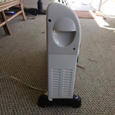 Feature Comforts Electric Heater (SR-KD)