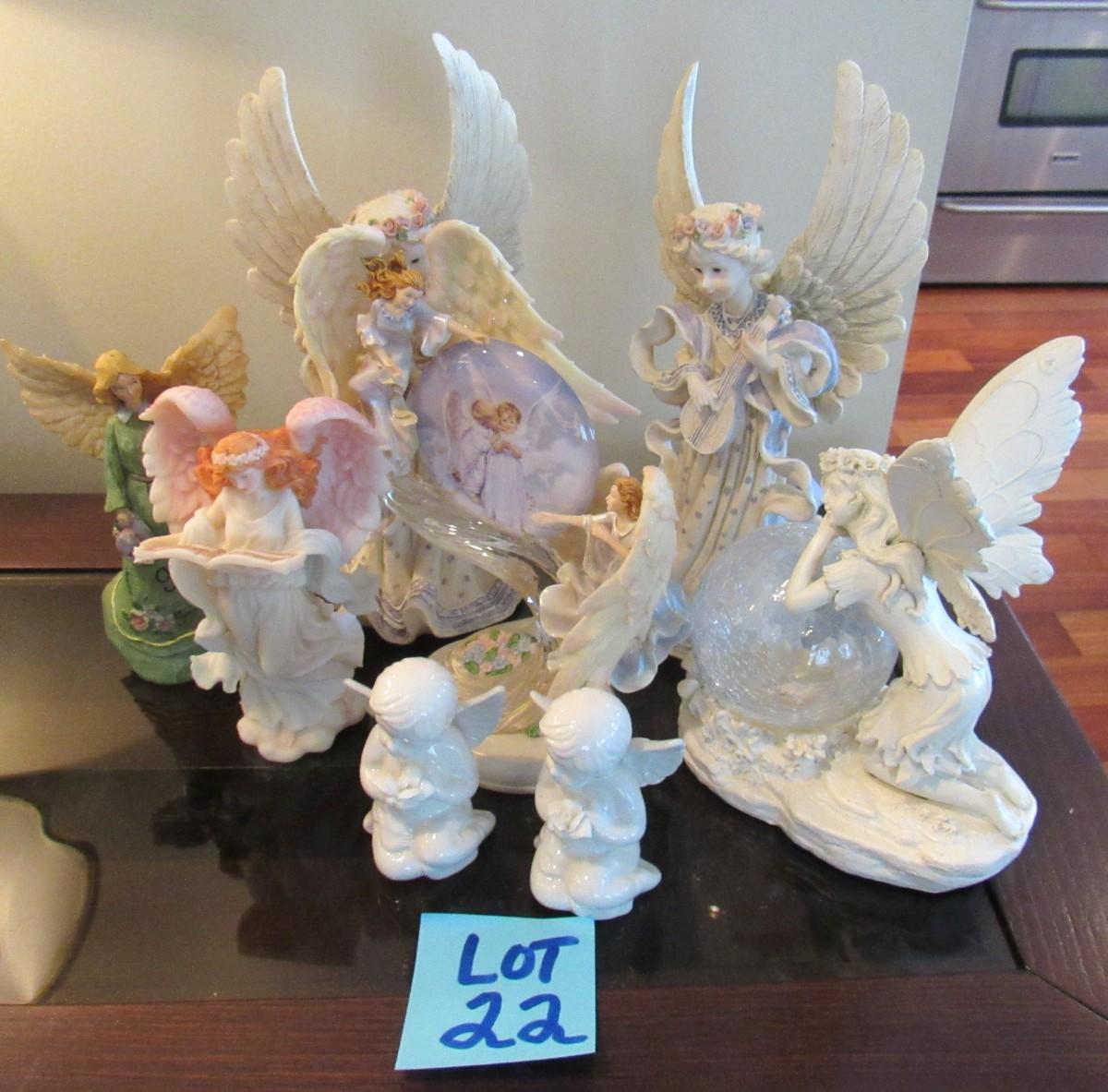Lot 22- Angel Lot | EstateSales.org
