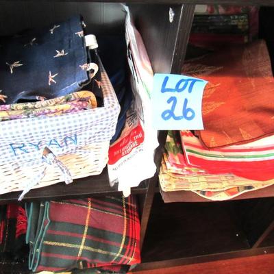 Lot 26-Large lot of Cloth Placemats