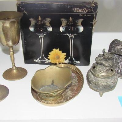Lot 33-Brass and metal accessories