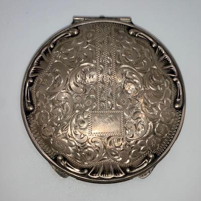 Vintage Ladies .900 Silver Compact