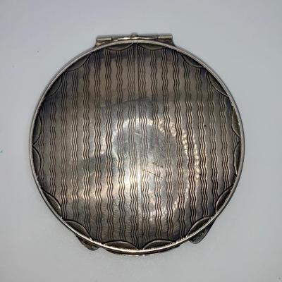 Vintage Ladies .900 Silver Compact