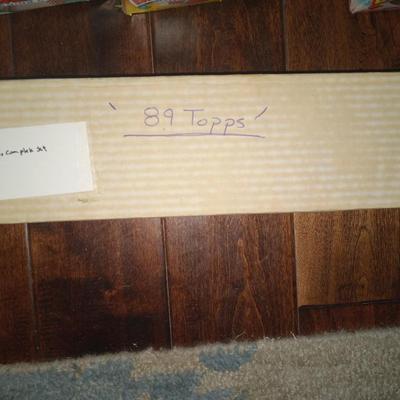 1989 topps cards NOT COMPLETE SET