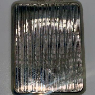 Vintage Enameled DuBarry Ladies Compact W/Box, From Richard Hudnut