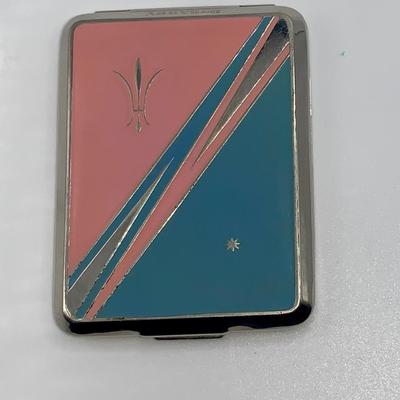 Vintage Enameled DuBarry Ladies Compact W/Box, From Richard Hudnut