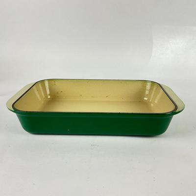 158 Green Le Creuset #30 Baking Pan