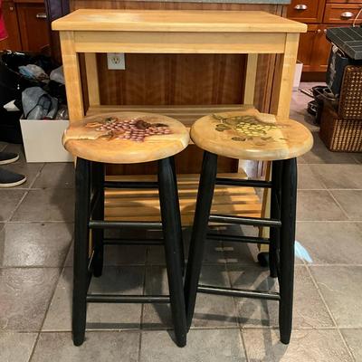 178 Kitchen Island on Wheels With Two Stools