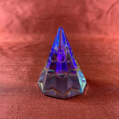 Sale Photo Thumbnail #56: This auction lot is for a beautiful Dichroic Glass Pyramid.  Dichroic glass is almost magic in the way different colors are displayed on an piece given the different lighting conditions it might be seen in. This piece stands about 2-inches tall. A very ni