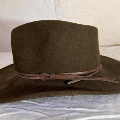 Country Gentleman, Scala, Tilley, and Sahuayo Hats (PB-DZ)