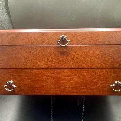 Reed and Barton Bristol Cherry Flatware Chest, Wooden Silverware Organizer and Storage Chest with 1 Drawer
