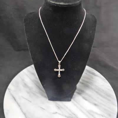 925 Sterling & Quartz Cross w/ Marcasite, 925 Chain 16” 2.6g