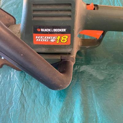 Black and Decker Electric Hedge Hog Clippers