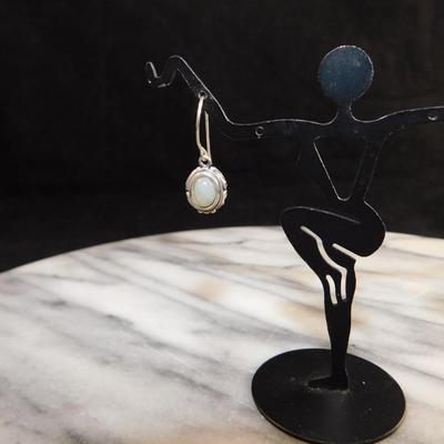 925 Sterling Moonstone Drop Earrings 2.4g