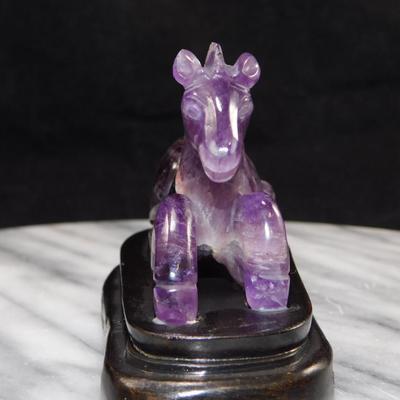 Beautiful Carved Amethyst Horse on Wooden Base 3” Tall