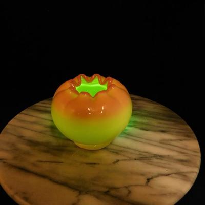 Sweet Vintage FENTON Tight Crimp Rose Bowl w/ Uranium Glass Glow