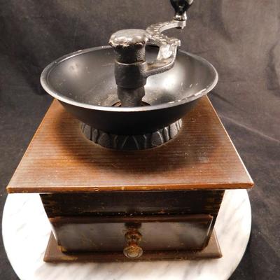 Well-Loved Vintage ‘Olde Thompson’ Coffee Mill