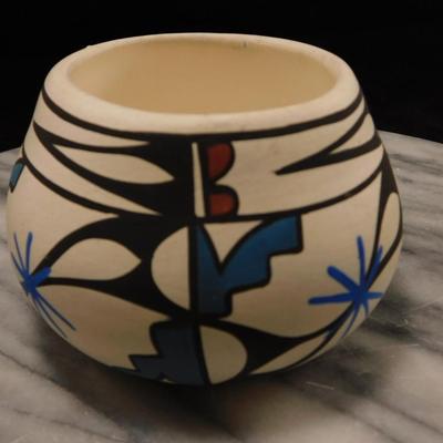 Native American South West Mini Pot, Signed 1991