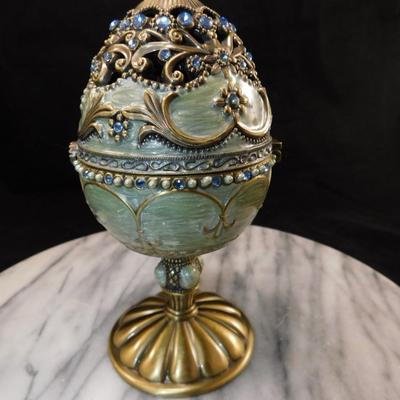 Jane Seymour Enameled Musical Egg 7”