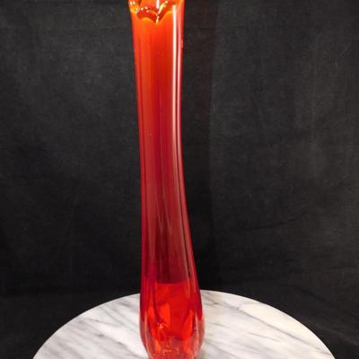 Vintage MCM L.E. Smith 13.5” Amberina Slung Glass Vase