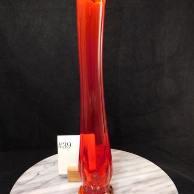 Vintage MCM L.E. Smith 13.5” Amberina Slung Glass Vase