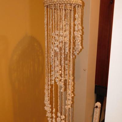Vintage Spiral Cowrie Shell Wind Tinkler 45”