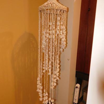 Vintage Spiral Cowrie Shell Wind Tinkler 45”