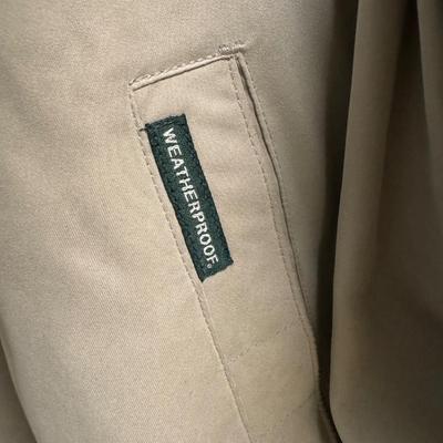 Weatherproof, Roundtree & Yorke, and Walter Hagen Outerwear - Sizes L-XXL (PBC-DZ)