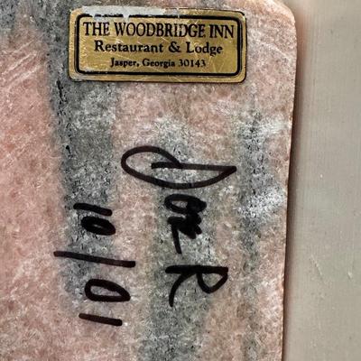 The Woodbridge Inn Marble Wine Rack (K-DZ)