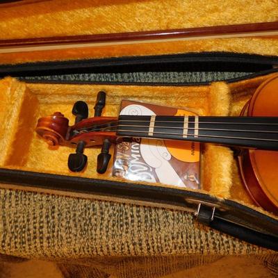 Vintage 1980’s JOSEF LORENZ 4/4 Student Violin, Czech Republic