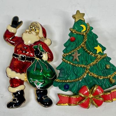 Christmas Vintage Jewelry Pin lot - Snowmen, Angel, Christmas Tree, TC mark on snowman