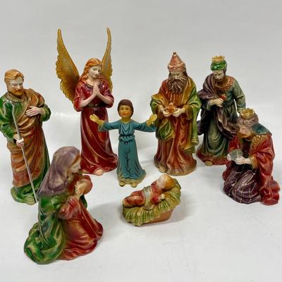 Vintage 8-Piece Nativity Scene Figurines