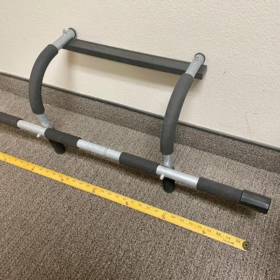 Iron Gym Pull-Up Bar