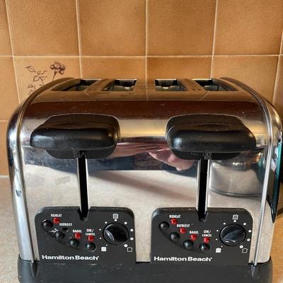 TOASTER, TEAPOT AND MUG HOLDER
