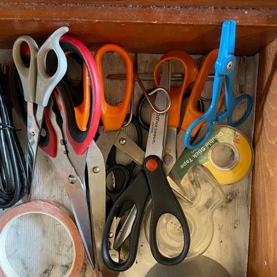 SCISSORS, TAPE, CARABINERS, LANYARDS