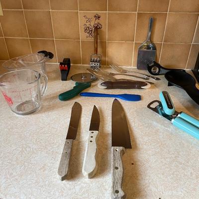 MEASURING CUPS, KNIVES, CAN OPENER & OTHER UTENSILS