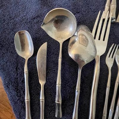 VINTAGE SUPREME STAINLESS FLATWARE JAPAN
