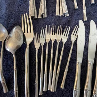 VINTAGE SUPREME STAINLESS FLATWARE JAPAN