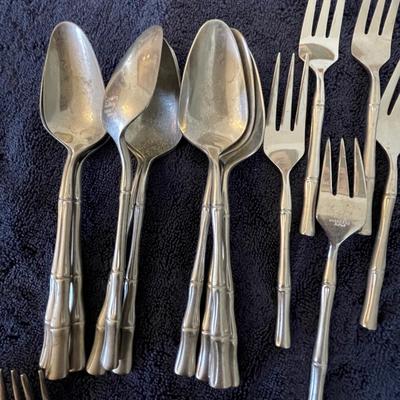 VINTAGE SUPREME STAINLESS FLATWARE JAPAN