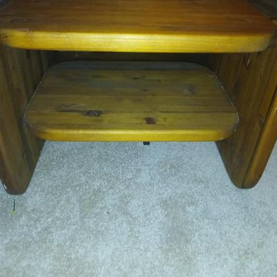 Butcher block two-tiered end table
