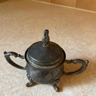 VINTAGE INTERNATIONAL SILVER PLATED COFFEE OR TEA SET
