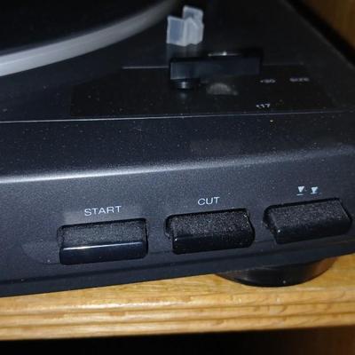 Aiwa Stereo system with record player - dual cassette - CD and Tuner