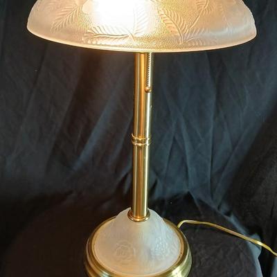 Beautiful, frosted glass lamp with Roses - With night-light base