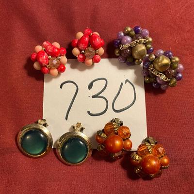 Vintage Clip on Earrings